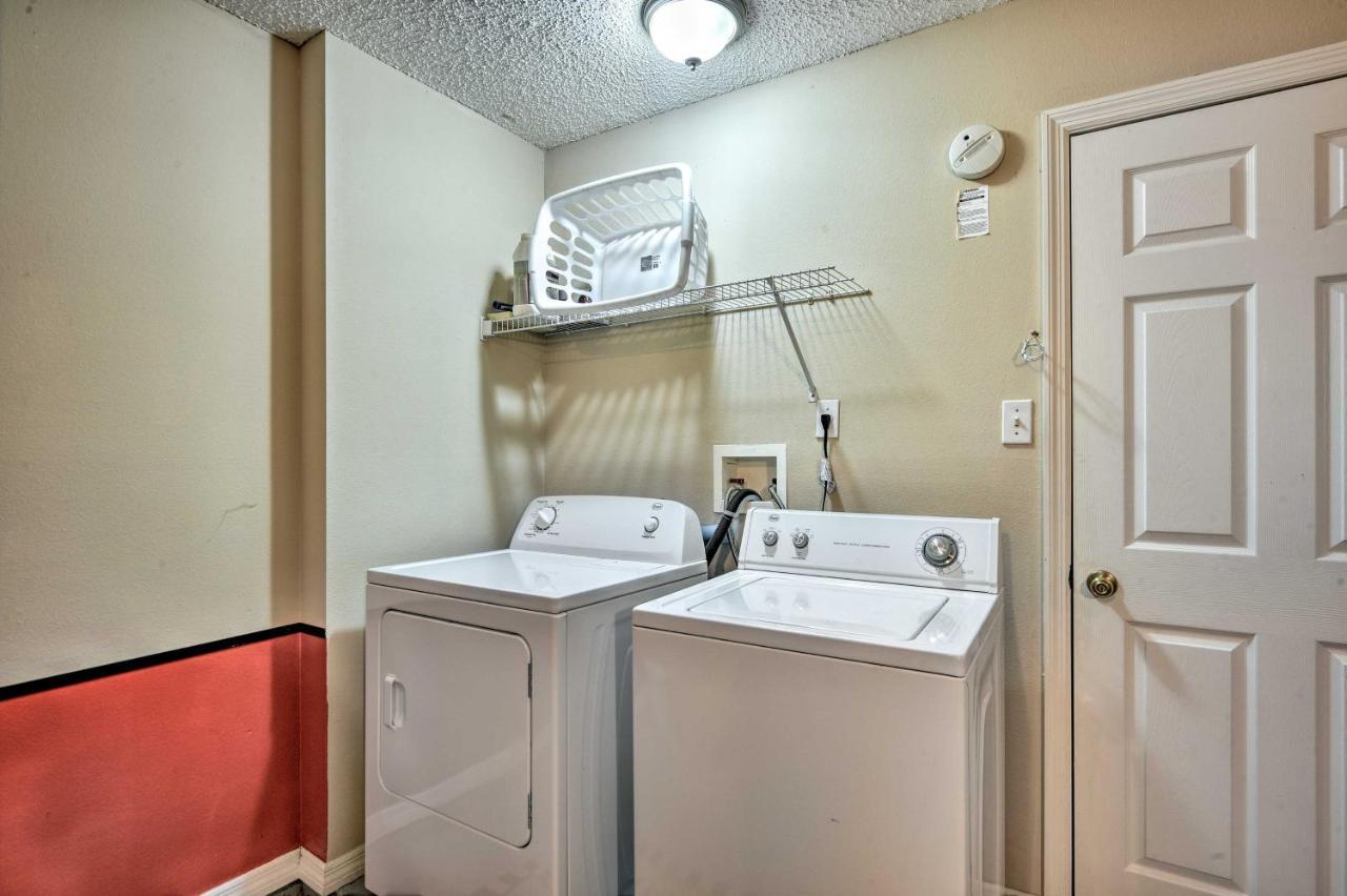 Clermont Home With Pool And Game Room, 10 Mi To Parks! Orlando Kültér fotó